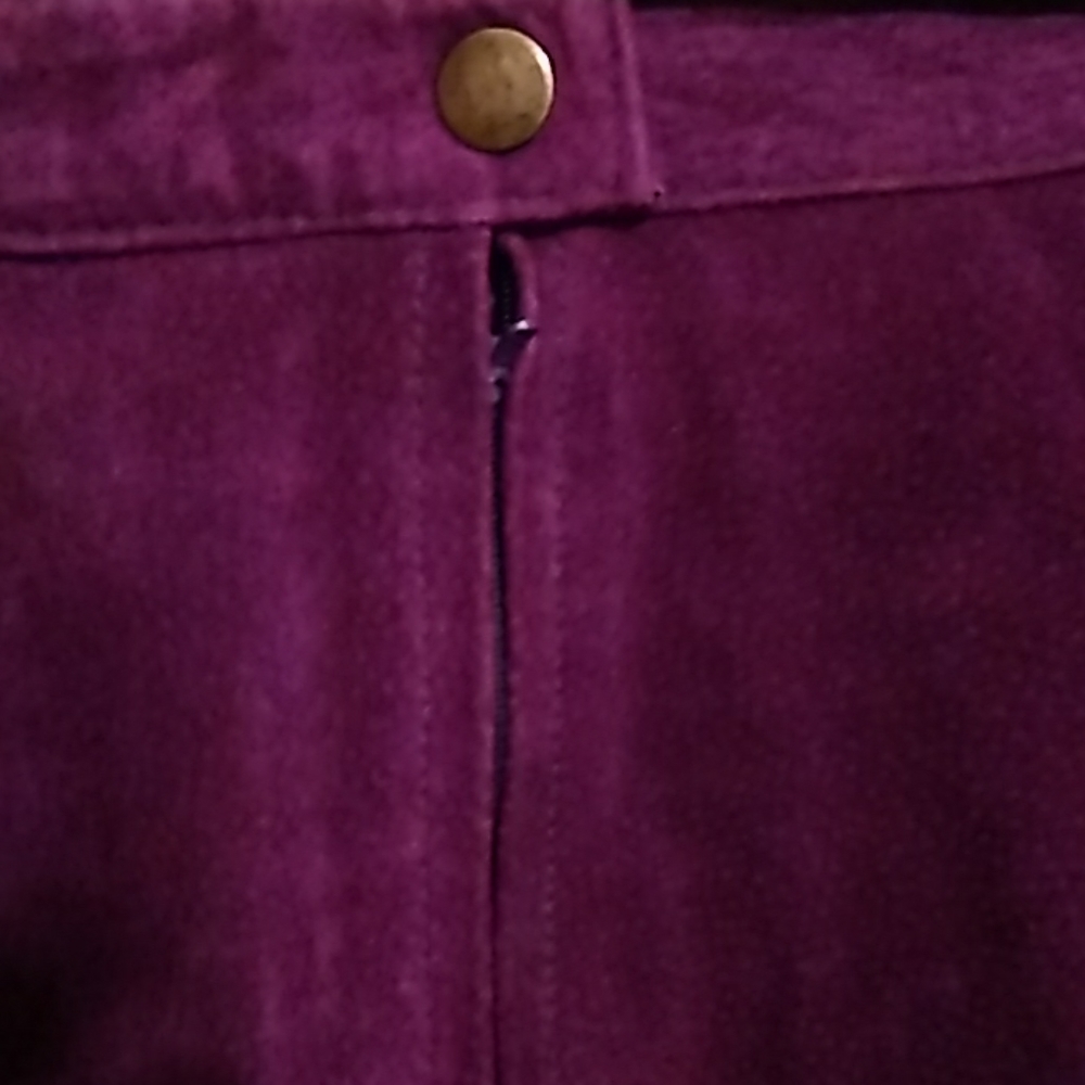 Suede mini skirt - Picture 4 of 4